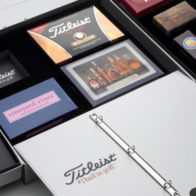 Titleist-display-front