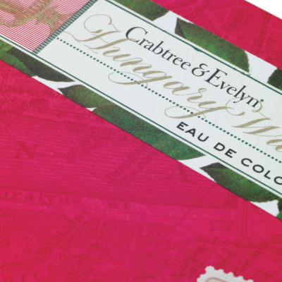 Crabtree-evelyn-perfume-printed-wrap-detail