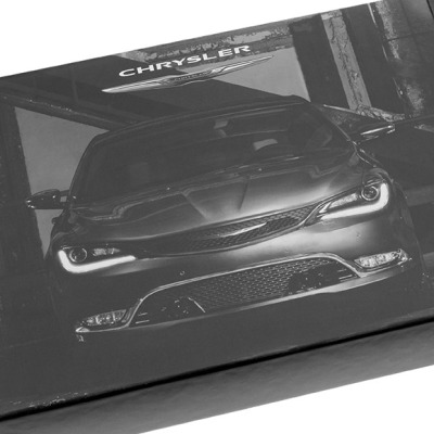 2015-chrysler-200-promotional-box-2
